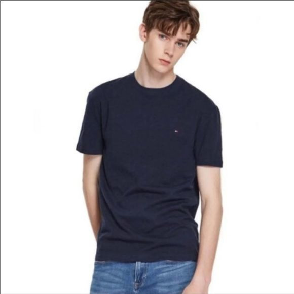 Tommy Hilfiger short sleeve crewneck 
Tee Small‎ - Picture 1 of 7